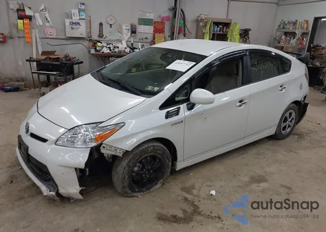 2015 Toyota Prius Four z USA, uszkodzony, nr VIN JTDKN3DU7F0405578
